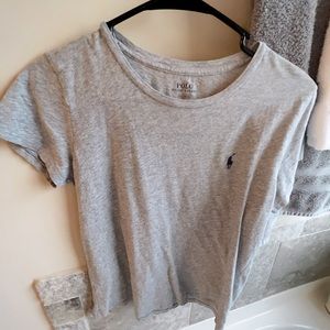 Ralph Lauren Polo shirt. Size med.